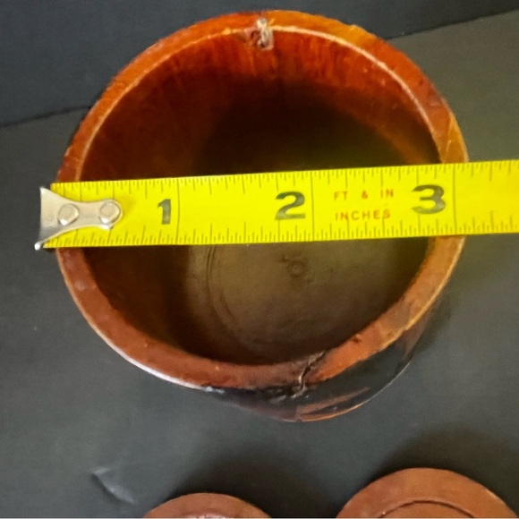 Vintage Wooden Hand Carved Decorated Lidded Trinket Box / Coaster Holder Haiti - Picture 7 of 9